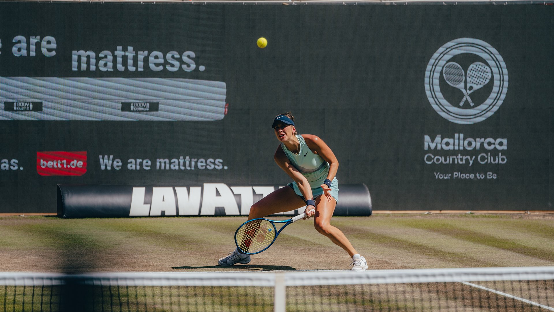 „Drei-Satz-Wunder“ Belinda Bencic wieder im Finale der bett1open